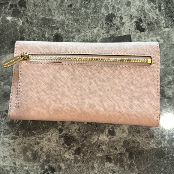 Michael Kors Women's Jet Set Travel Large Trifold Wallet (Powder Blush) - Picture 2 of 4